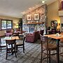 Blossom Hotel & Suites Traverse City