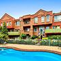 Comfort Apartments Royal Gardens