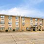 Super 8 by Wyndham Evansville East