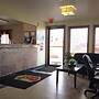 Super 8 by Wyndham Muncie/Ball St. College Area