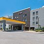 Comfort Inn & Suites York North