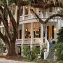 Rhett House Inn