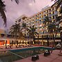 Novotel Mumbai Juhu Beach Hotel