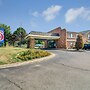 Motel 6 Waukegan, IL