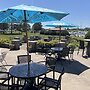 Barker's Island Inn Resort