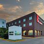 Fiesta Inn Express San Luis Potosí Oriente