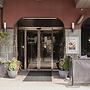 Home Hotel Plaza