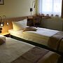 Acron Hotel