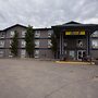 Super 8 by Wyndham Whitecourt