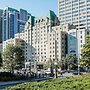 Lord Elgin Hotel