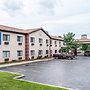 Comfort Inn & Suites Hamburg - Buffalo South