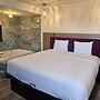 Travelodge by Wyndham Fullerton Near Anaheim