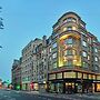 City Hotel
