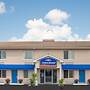 Howard Johnson by Wyndham Springfield