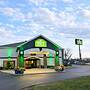 Greenfield Inn & Suites Owensboro, KY Airport