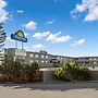 Days Inn by Wyndham Airdrie