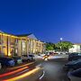 Adelaide Inn