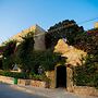 Cornucopia Hotel