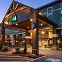 Maine Evergreen Hotel, an Ascend Collection Hotel