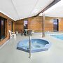 Super 8 by Wyndham Watertown