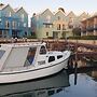 C Mandurah Resort