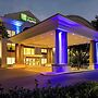 Holiday Inn Express & Suites Hagerstown by IHG