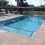 Super 8 by Wyndham Brunswick South/I-95