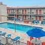 Sea And Breeze Hotel And Condo