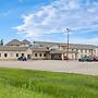 Super 8 by Wyndham Meadow Lake
