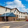 Econo Lodge Inn & Suites Auburn