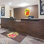 Super 8 by Wyndham Jamestown