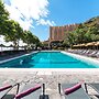 Baía Madeira Hotel