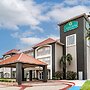 La Quinta Inn & Suites by Wyndham Pharr RGV Medical Center