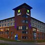 Holiday Inn Express London Luton Airport by IHG