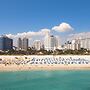 Loews Miami Beach Hotel – South Beach