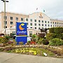 Comfort Suites Airport Tukwila Seattle