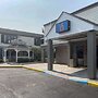 Motel 6 Newark, DE