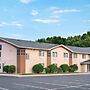 Baymont Toledo Airport Hotel Swanton
