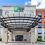 Holiday Inn Express & Suites Prospect Heights by IHG