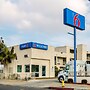 Motel 6 Bell Gardens, CA - Los Angeles