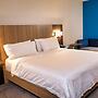 Holiday Inn Express Hotel & Suites Tampa Northwest - Oldsmar by IHG