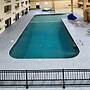 Katahdin Inn & Suites