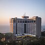 Taj Lands End