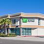 Holiday Inn Express Newport Beach by IHG