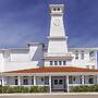 Lighthouse Inn At Aransas Bay