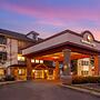 Best Western Plus Burlington Inn & Suites