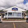 Howard Johnson by Wyndham Woodstock NB