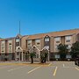 Americas Best Value Inn & Suites Lake Charles at I-210 Exit 5