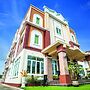 Excella Hotel