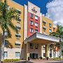 Comfort Suites Fort Lauderdale Airport South & Cruise Port